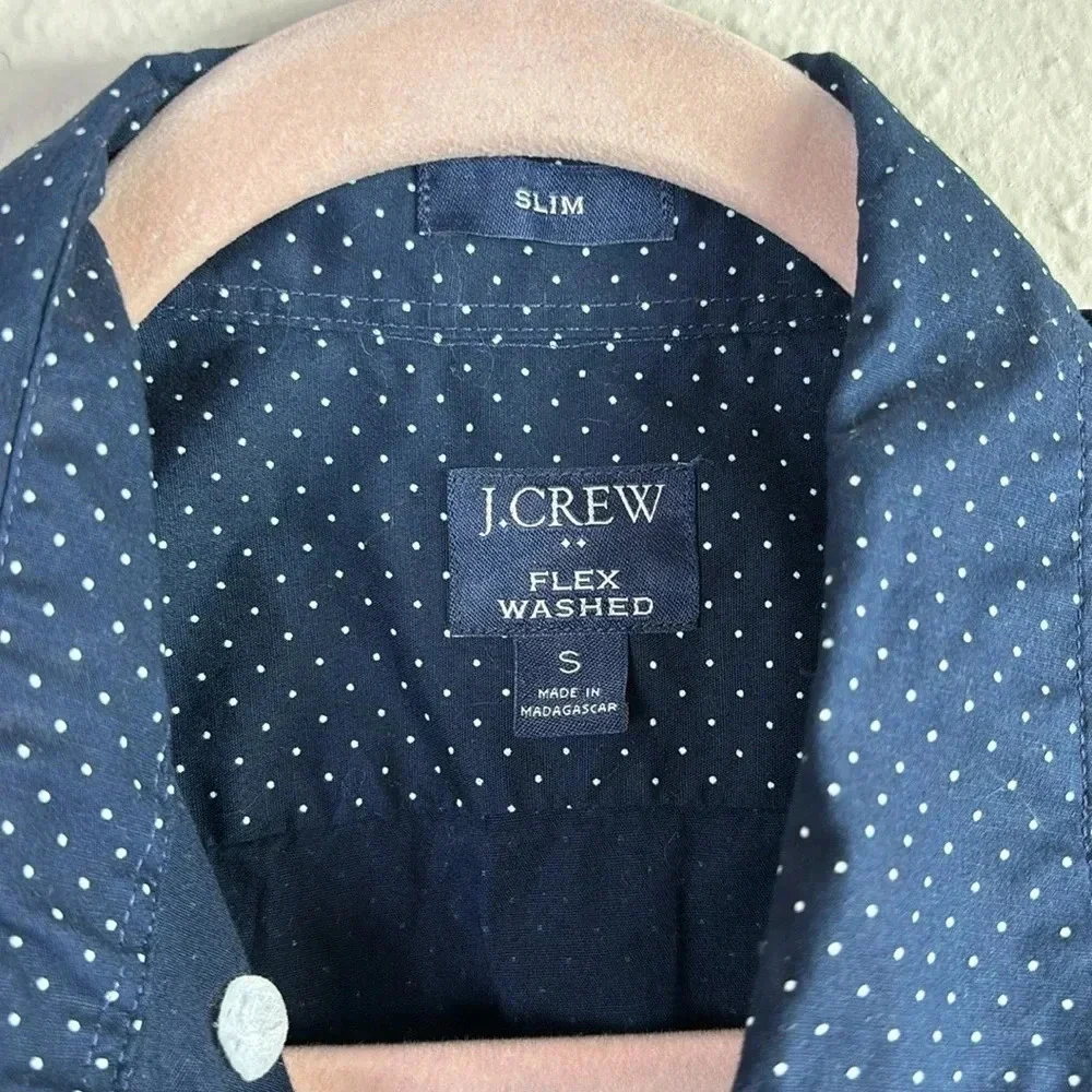 J. Crew Slim Flex Washed Long Sleeve Collared button down Shirt in navy blue